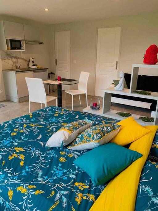 Apartament O2M Gresy Sur Aix Mognard Zewnętrze zdjęcie