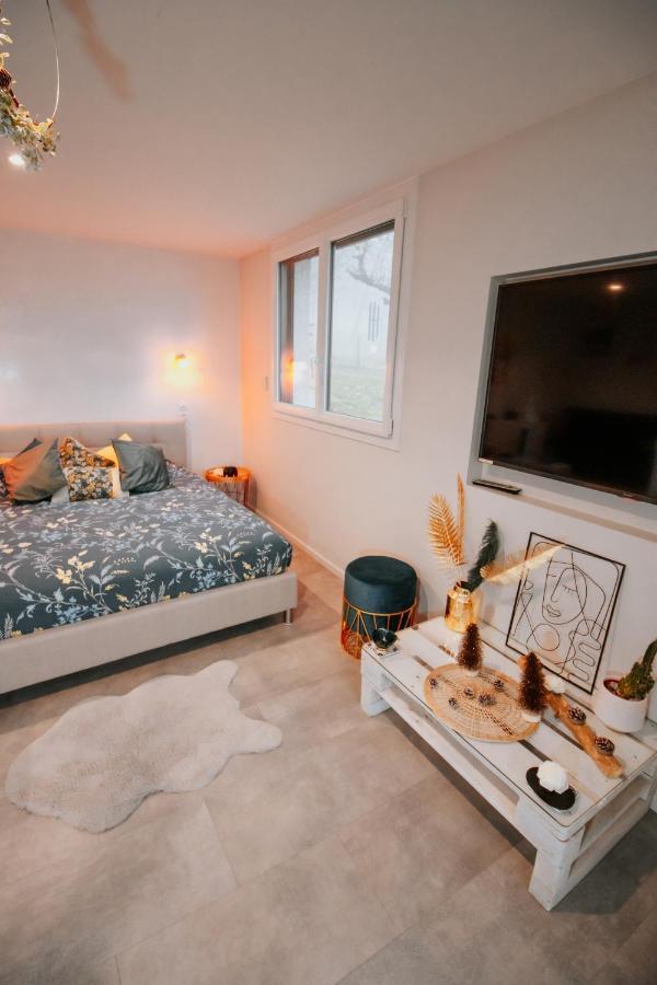 Apartament O2M Gresy Sur Aix Mognard Zewnętrze zdjęcie